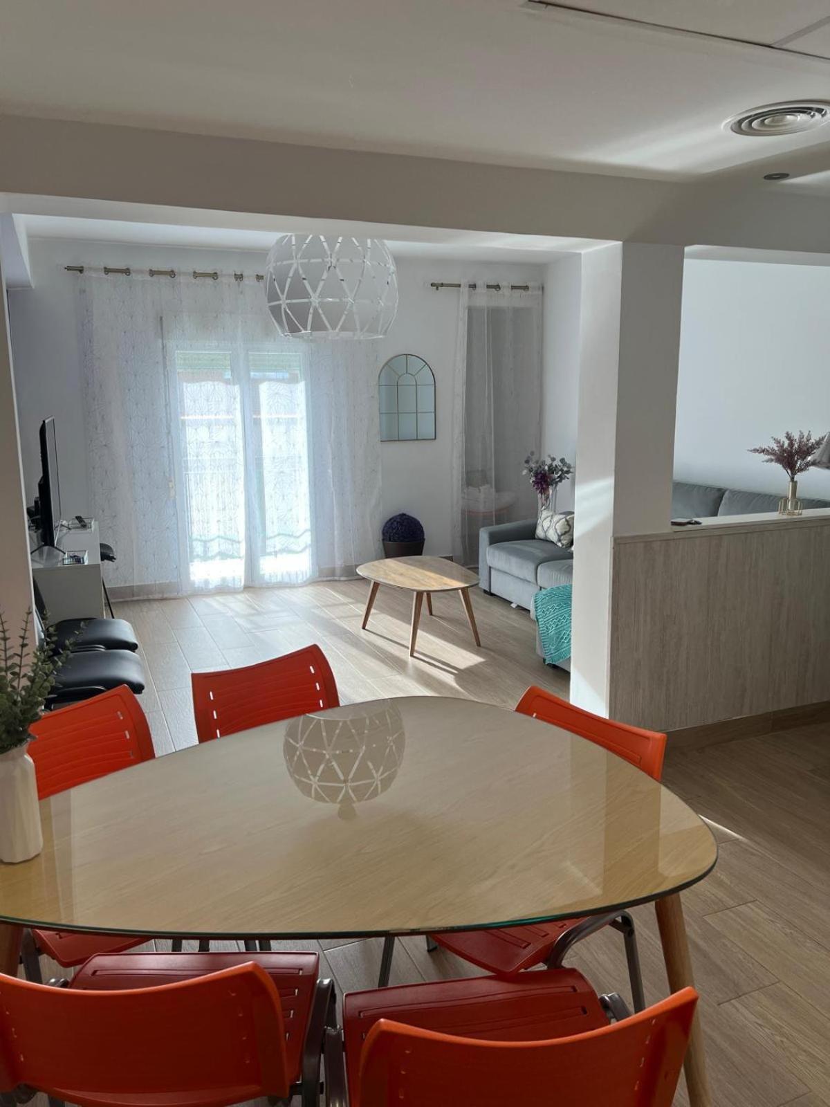H&H Suite Espectacular Apartamento En El Centro De Granada Luaran gambar