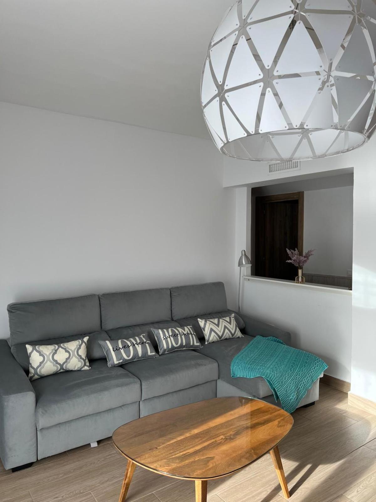 H&H Suite Espectacular Apartamento En El Centro De Granada Luaran gambar